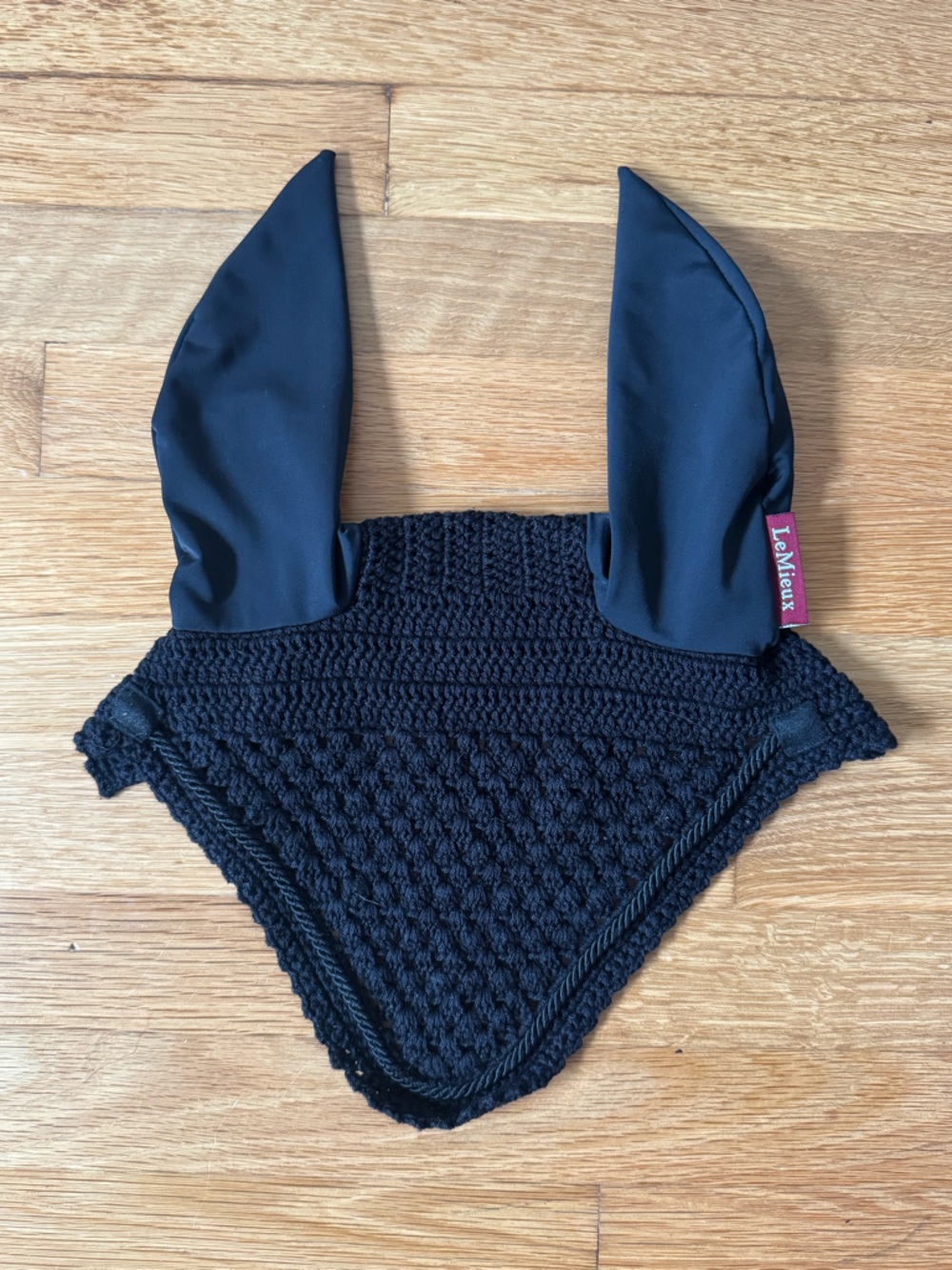 LeMieux Black Vogue Ear Bonnet